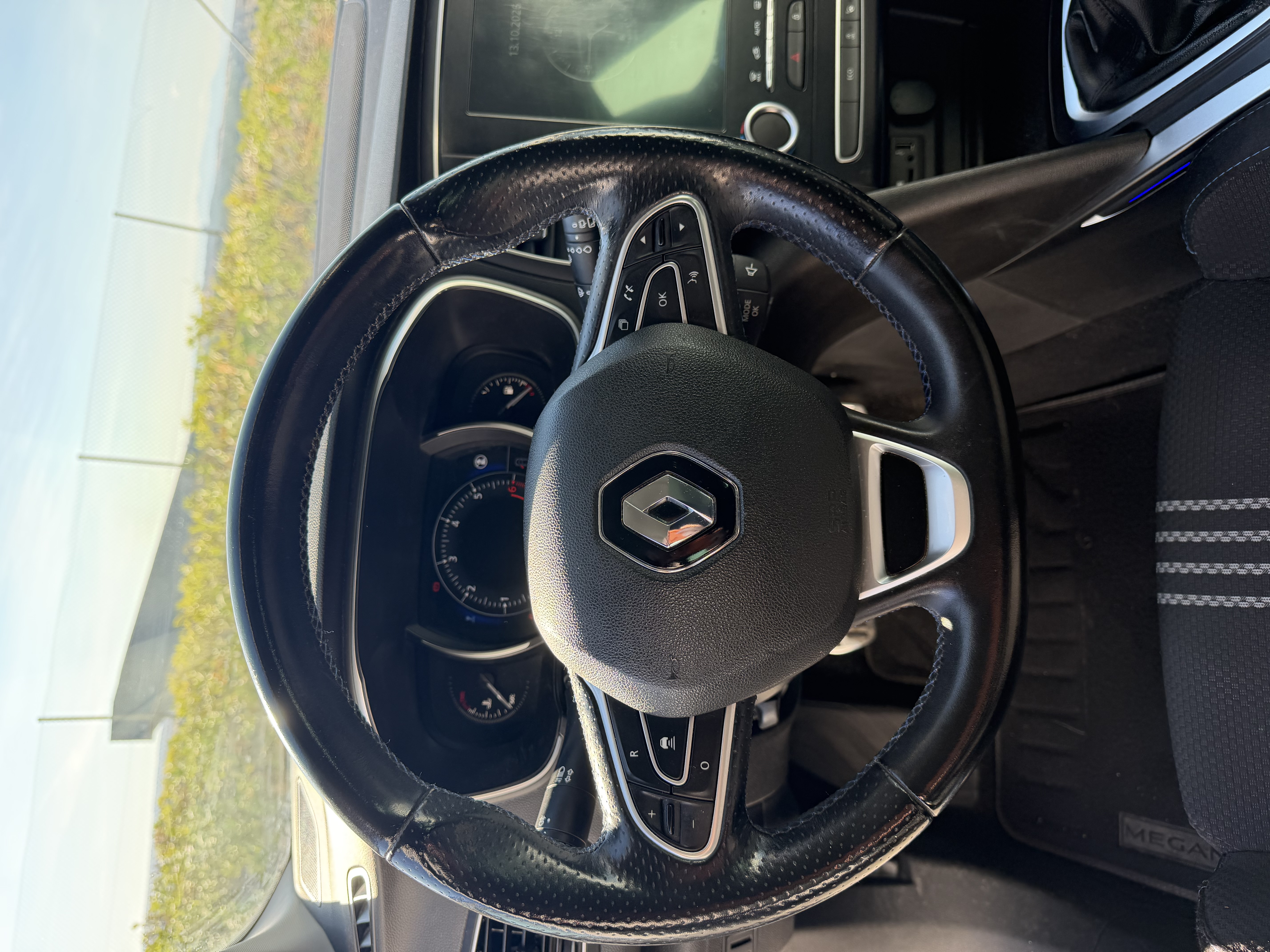 Renault Megane 2016 blanco – AutosTrillo Móstoles – foto 13